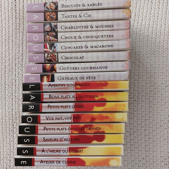 Collection of 16 small French cookbooks - Picture 4 of 5